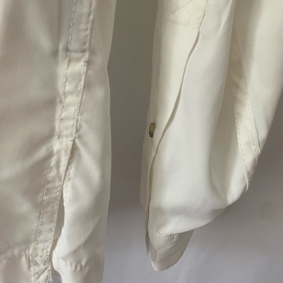 Hook and tackle fishing shirt - Picture 4 of 7